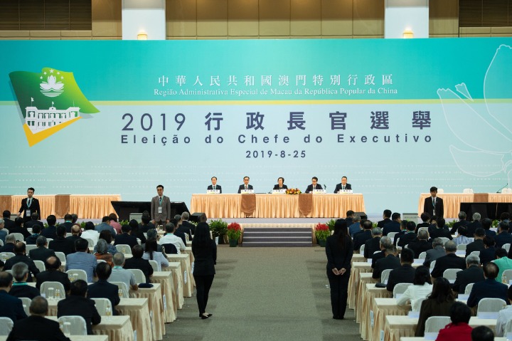 五分钟学会一码一肖一特一中2025及2025年新澳门与香港天天免费精准大全,全面释义、解释与落实与警惕虚假宣传-全面释义、解释与落实